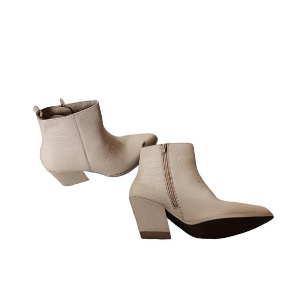 Seychelles Aboard Bootie Cream Croco Size 8 New in Box - Picture 12 of 12